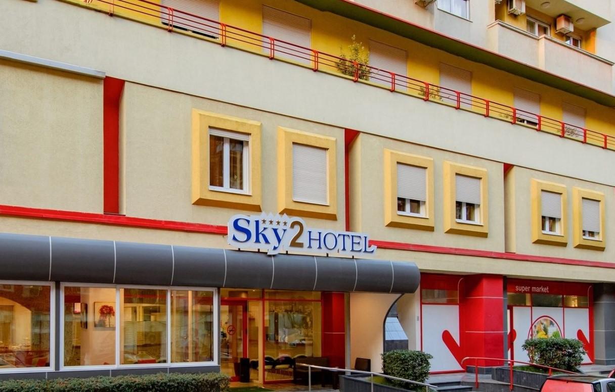 Sky 2 Hotel Tirana Exterior foto